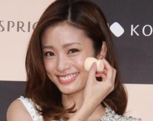 上戸彩 旅行は普通車、服装も地味…売れっ子でも庶民派貫く