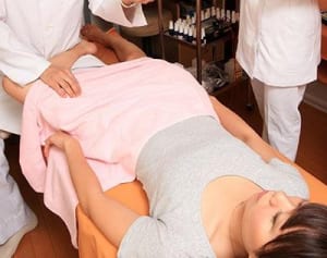 生理不順、不妊症が治った! 仰天「子宮取出し療法」って？