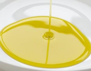 あっという間に便秘解消　大さじ１杯「亜麻仁油レシピ」