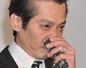 大沢樹生の長男 “非情”裁判直前にLAの家飛び出し姿消す