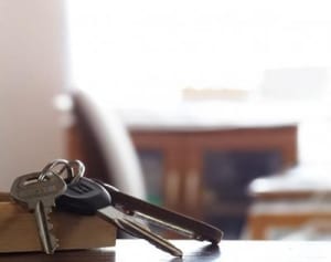 田口淳之介 KAT-TUN脱退発前にウワサの恋人と極秘転居