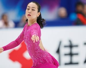 NHK杯不調の浅田真央「もう子供じゃない！」と姉妹バトル