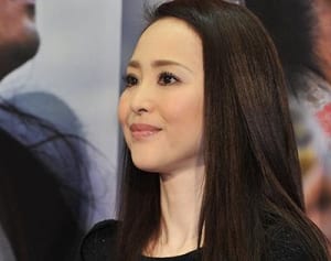 松田聖子の医師夫が激変「二度見してしまう」と絶賛の声も
