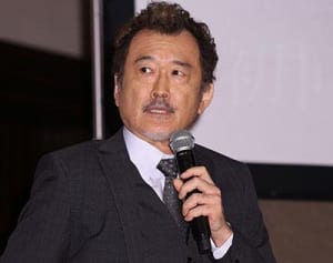 吉田鋼太郎 安蘭けいと破局から７カ月…同棲新恋人は銀座ママ