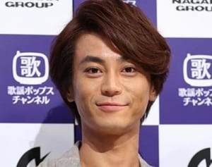 氷川きよし  五郎丸ポーズに初挑戦も間違い指摘される