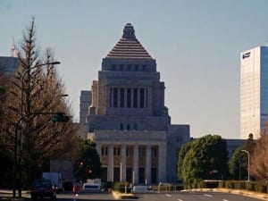 安倍晋三　選挙のため「消費増税やめる」衝撃発表の可能性