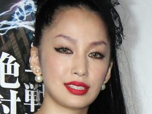 中島美嘉の仰天家庭「母のすっぴんを見たことない！」