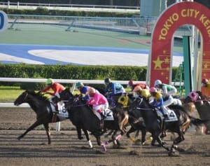 五輪サッカー手倉森監督「競馬で1200万円スッて無一文」