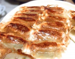 日本代表ラガー夫の活躍支える 山田ローラの「セブンス餃子」