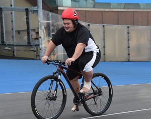 琴奨菊「綱取り」目指してモーレツ自転車トレーニング