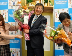 藤沢市長選 現職が圧勝