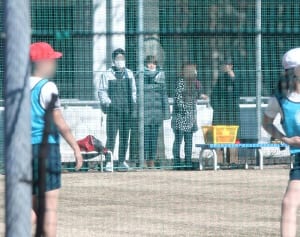 シングルマザーで出馬宣言した今井絵理子に事実婚男性！