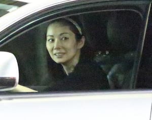 伊東美咲 新居は10億円大豪邸！跡継ぎ出産で義父が一括購入