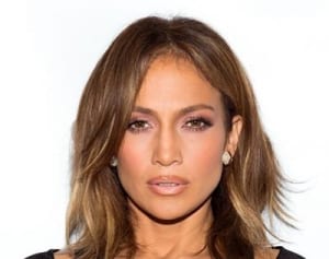 40代セレブの「年下彼氏」のヒミツはこのコスメ!?