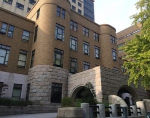 横領弁護士に実刑　「信頼裏切り悪質」