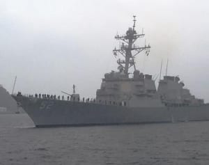 米イージス艦「バリー」入港　横須賀基地に最新艦船集中