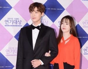 俳優アン・ジェヒョンとク・ヘソンが来月21日に結婚式を挙げる