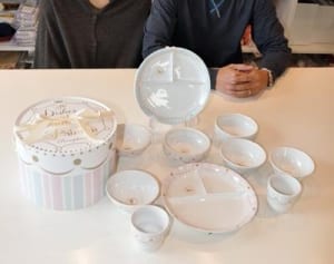 子育て中のアイデアを形に　横浜の夫婦開発グッズが人気