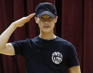 超新星メンバー“ソンモ”陸軍訓練所に入所！