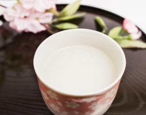 疲労回復、便秘解消に…春こそ腸を強くする“甘酒”健康法
