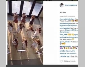 カニエ・ウェスト、母の日のプレゼントに豪華すぎるモーニングコール