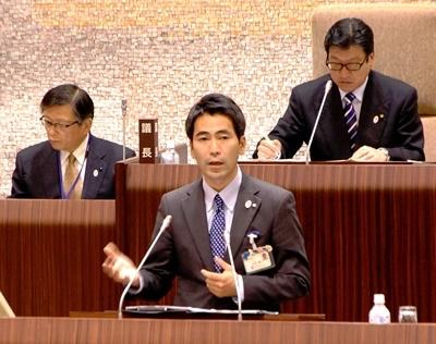 「現場踏まえぬ言説」　横須賀市長がトランプ氏批判
