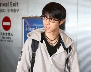 羽生結弦 絶対安静状態…目撃されていた痛々しすぎる松葉杖姿