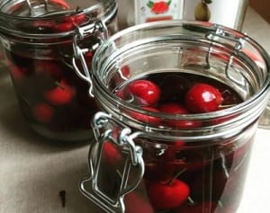 第5回「6月は、さくらんぼの実るころ」～マダムミキのパリの食・デザイン365日