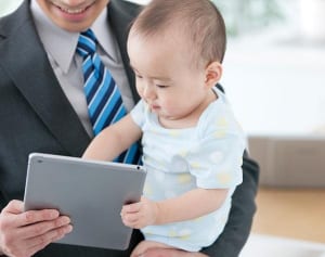 肥大した自意識で女性イラつかせる「ドヤ顔イクメン」急増のワケ