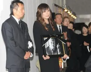 二谷友里恵さん 相続税2億円でも亡き母の土地売らない決意