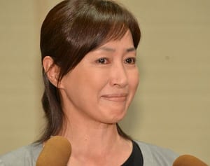 高島礼子の揺れる胸中 周囲は反対するも密かに離婚回避を相談