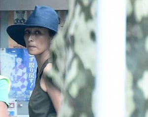 亜希は仕事も絶好調…清原再処分で際立った“元夫婦の明暗”