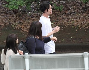 菅田将暉「私服が奇抜すぎ」と話題もブランド立ち上げ目指す