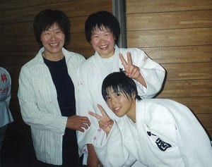 金メダル候補「柔道女子」梅木真美 足腰鍛えた“牛の出産”