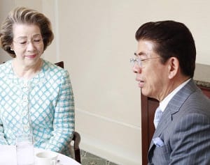 西川きよし 前立腺がん闘病半年を支えたヘレン夫人への感謝