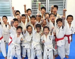 「沖縄から代表を」東京五輪に空手追加決定で歓喜