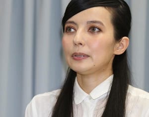 ベッキー　仕事なく思い詰め…周囲が心配する“勘違い独立”