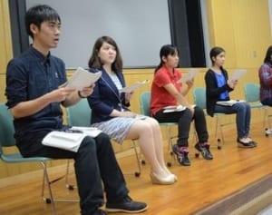 墜落の記憶、語り継ぐ　沖縄国際大ヘリ事故12年　大学生ら証言を朗読へ