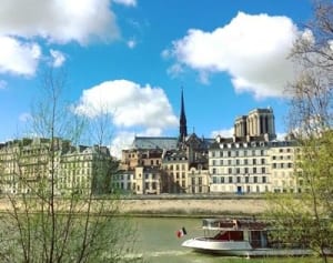 第10回「パリじゅうの人が求める、サンルイ島のアイスクリーム」～マダムミキのパリの食・デザイン365日