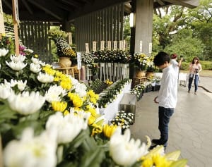 シールズ解散、奥田さん「また誰かが始める」