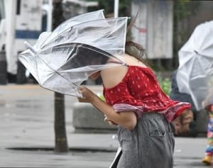 鶴見川にはん濫警戒情報　土砂災害警戒情報20市町村に