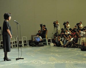 高畑淳子の会見で噴出する親の責任論、識者はどう考えるか？