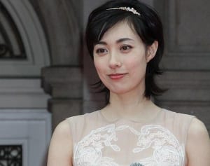 吹石一恵 オメデタにあった福山雅治との“夫婦お忍び参拝”