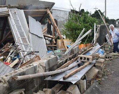 台風16号 与那国で一部損壊66戸　石垣、農作物に被害