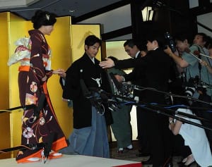 紀香「“禁句”が続出…」テレビ新聞が報じない挙式の舞台裏