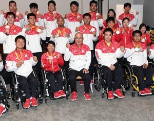 手話が話題のV6三宅健 リオパラリンピックで感じた“違和感”