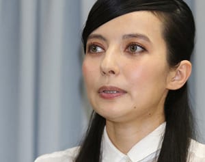 ベッキー ゲス川谷の活動自粛にコメント「防げたこと」