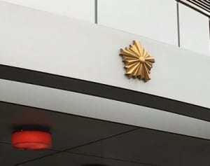 79歳女性激走し御用　ひったくり容疑者逮捕