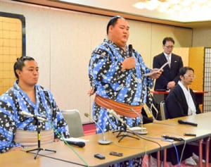「親方への勧告撤回を」　春日山部屋の2力士が会見