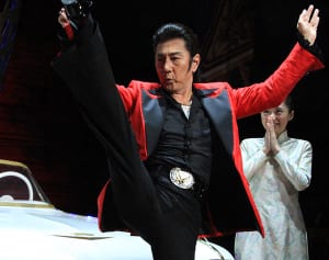 市村正親 演劇の道に入るきっかけは高校２年生